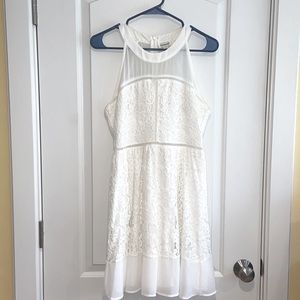 Francesca’s White Lace Dress - Size Small